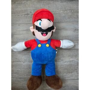 Super‎ Mario Plush